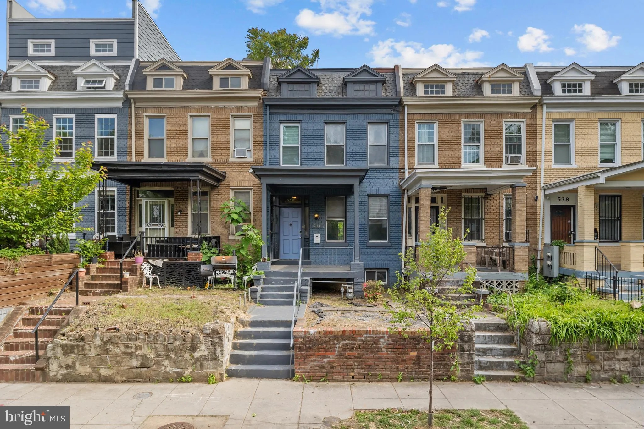 534 IRVING STREET, Washington, DC 20010