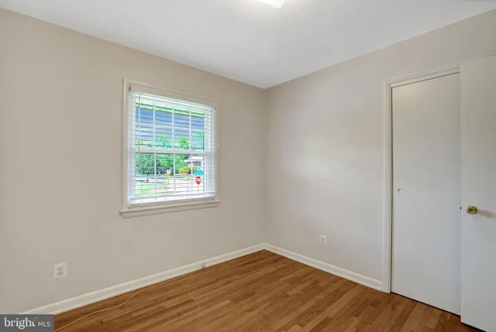821 N Latham Street, Alexandria, VA 22304