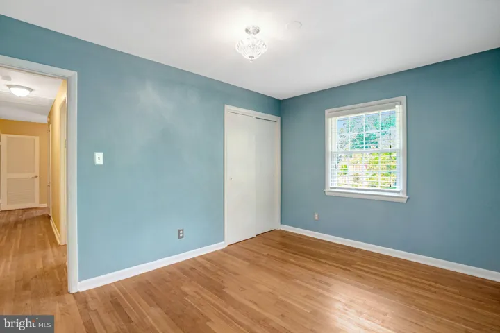 821 N Latham Street, Alexandria, VA 22304