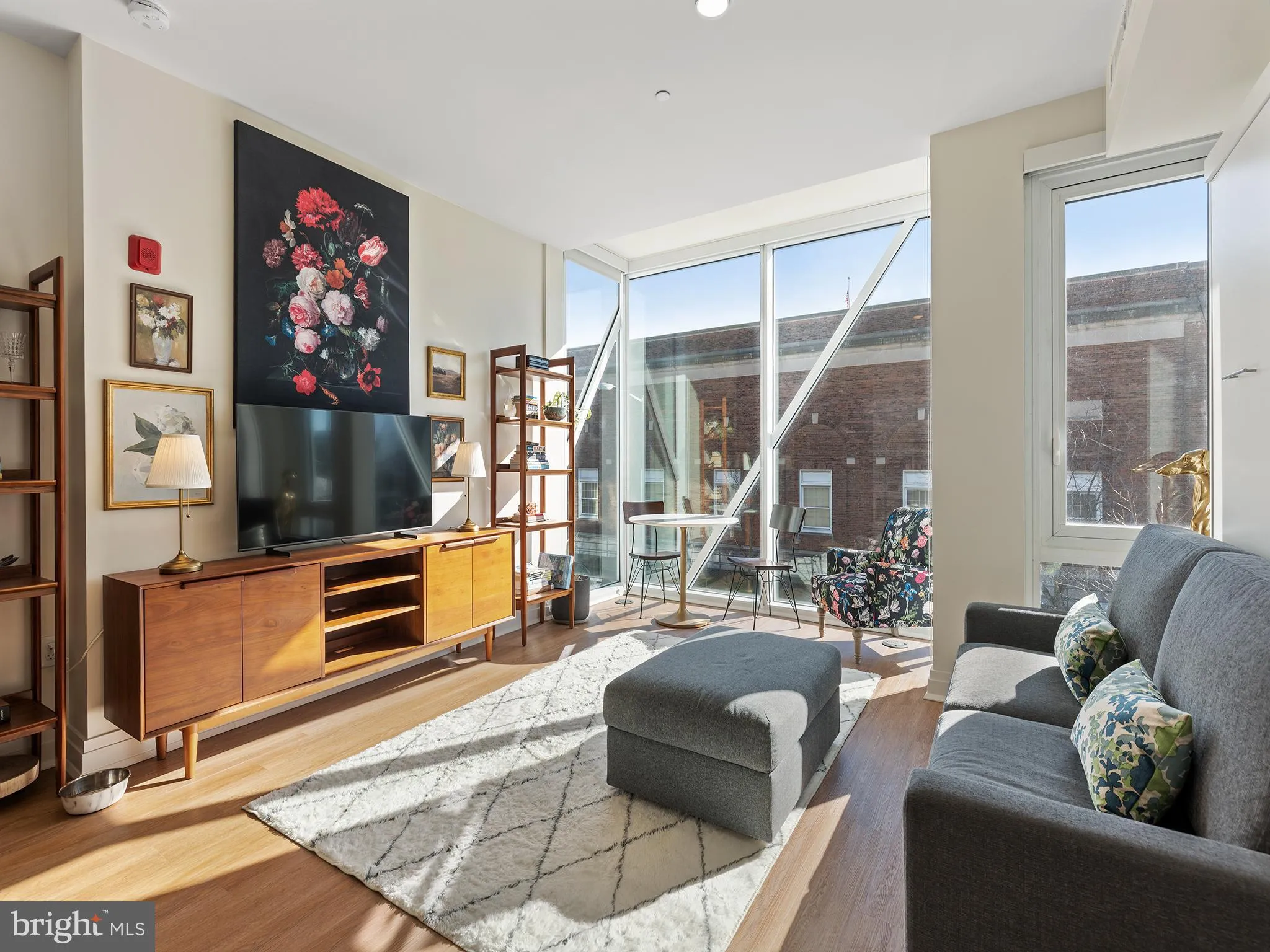 923 V STREET, Washington, DC 20001