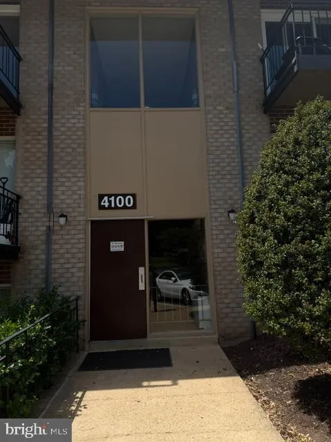 4100 DANIELS AVENUE, Annandale, VA 22003