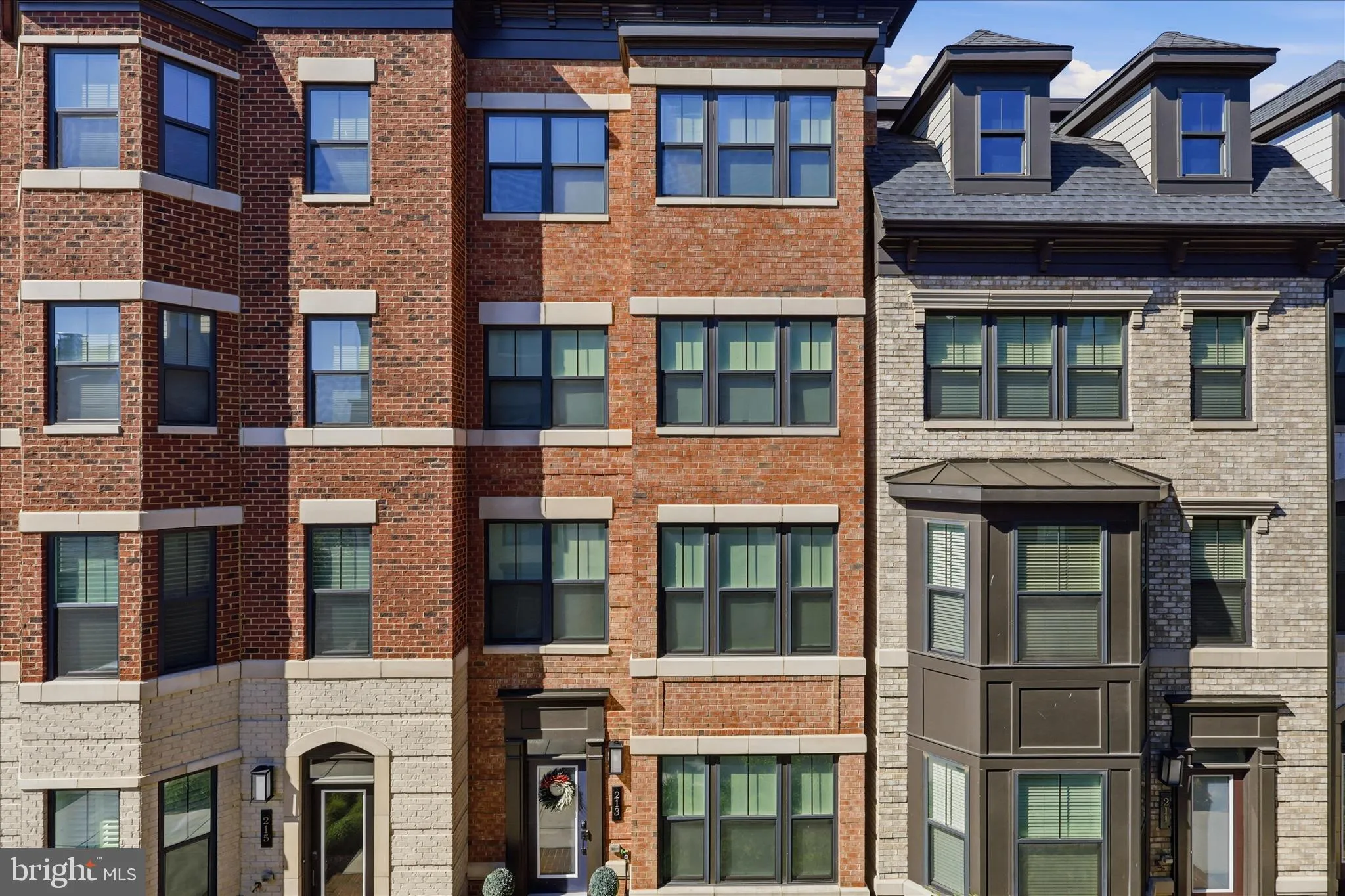 213 MARKET SQUARE, Vienna, VA 22180