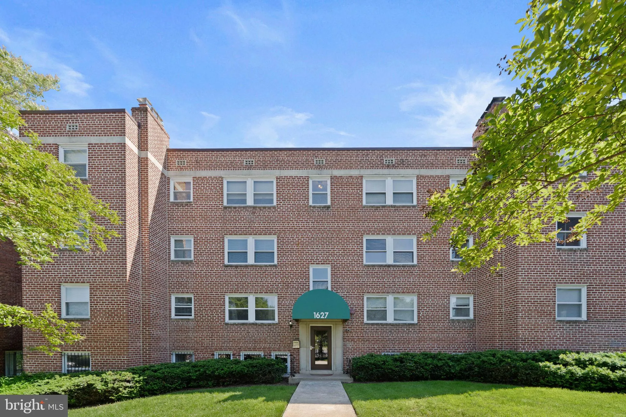 1627 MASSACHUSETTS AVENUE, Washington, DC 20003