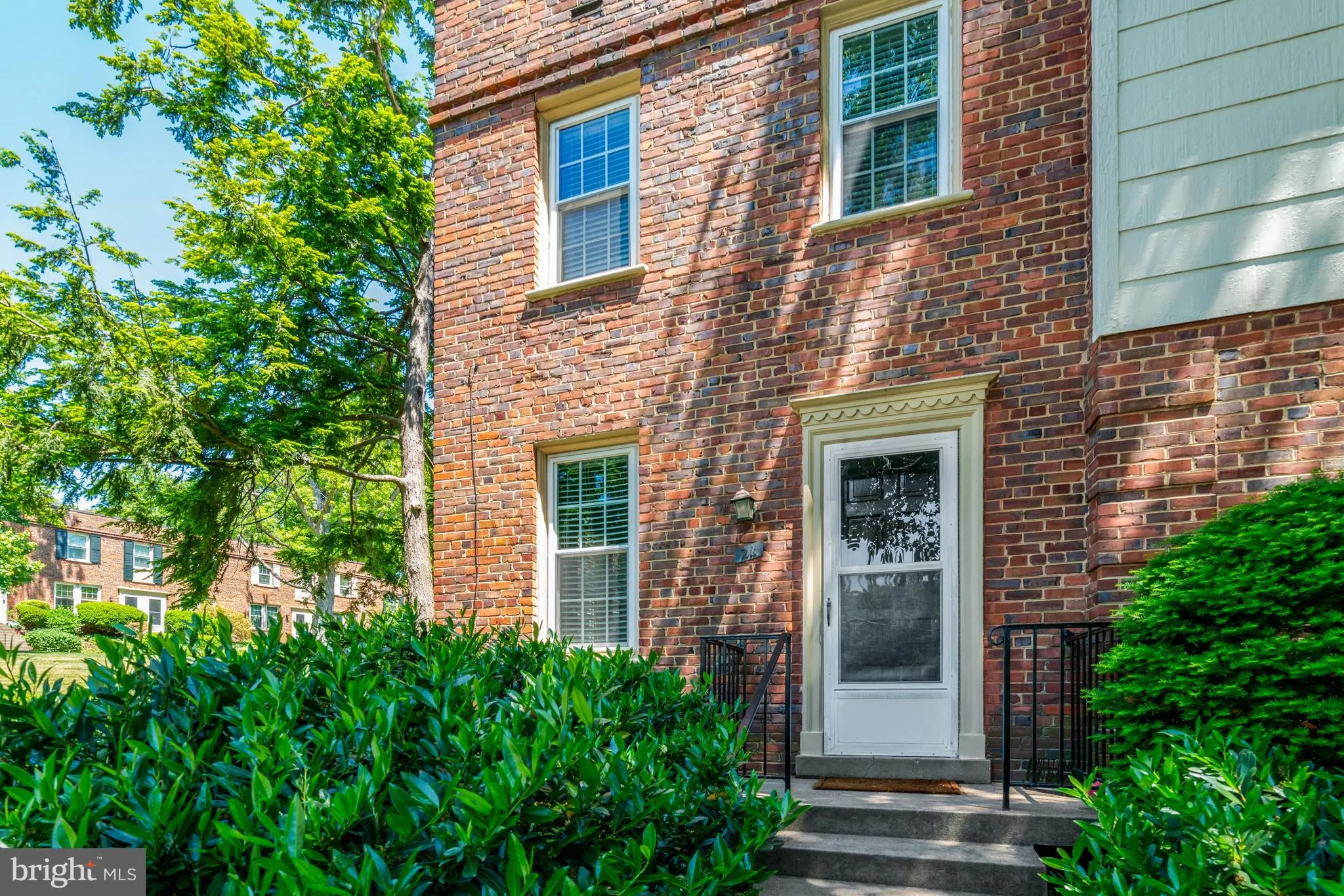 1303 BARTON STREET, Arlington, VA 22204