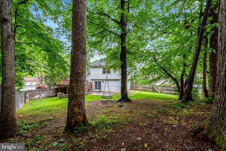 8304 Lindside Way, Springfield, VA 22153