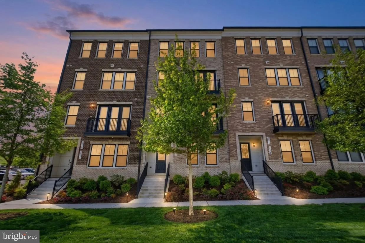 20775 LAMLASH TERRACE, Ashburn, VA 20147