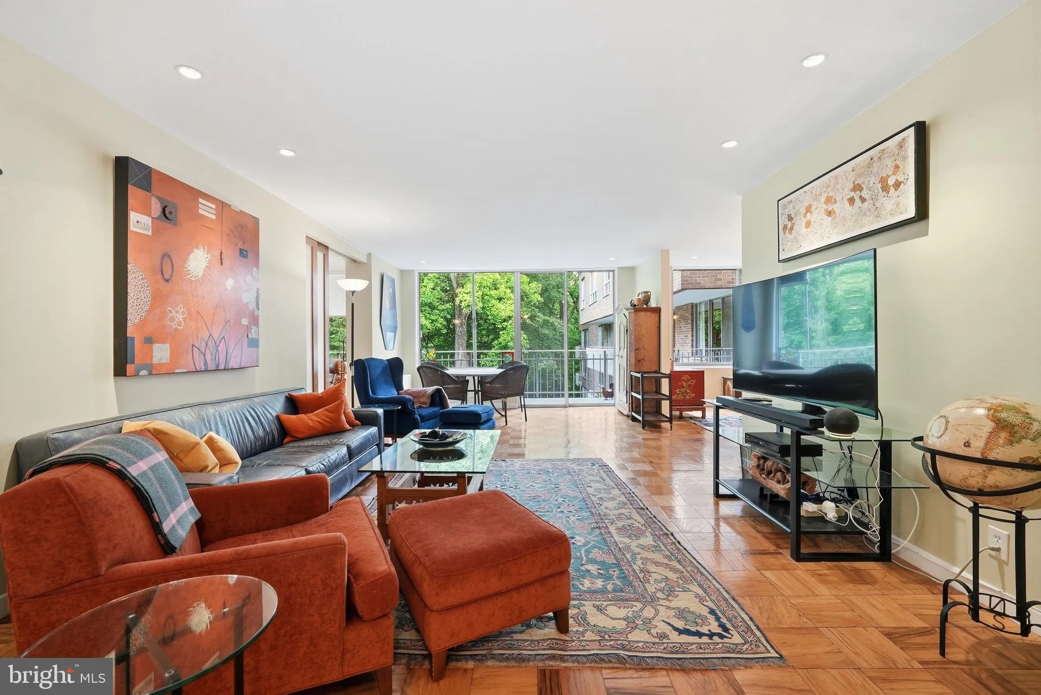 4100 CATHEDRAL AVENUE, Washington, DC 20016