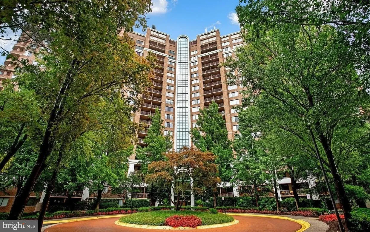 10101 GROSVENOR PLACE, Rockville, MD 20852
