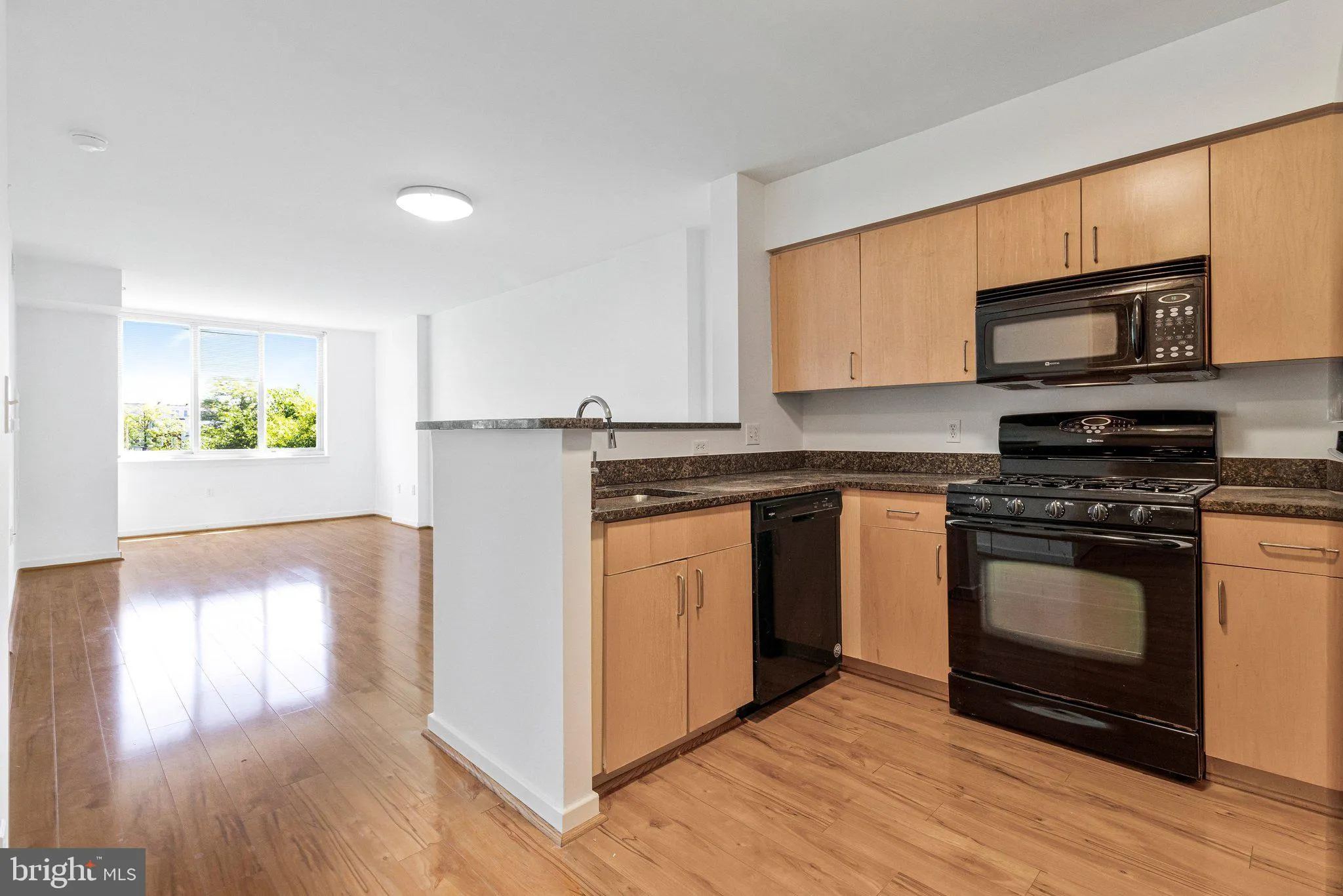 1000 NEW JERSEY AVENUE, Washington, DC 20003