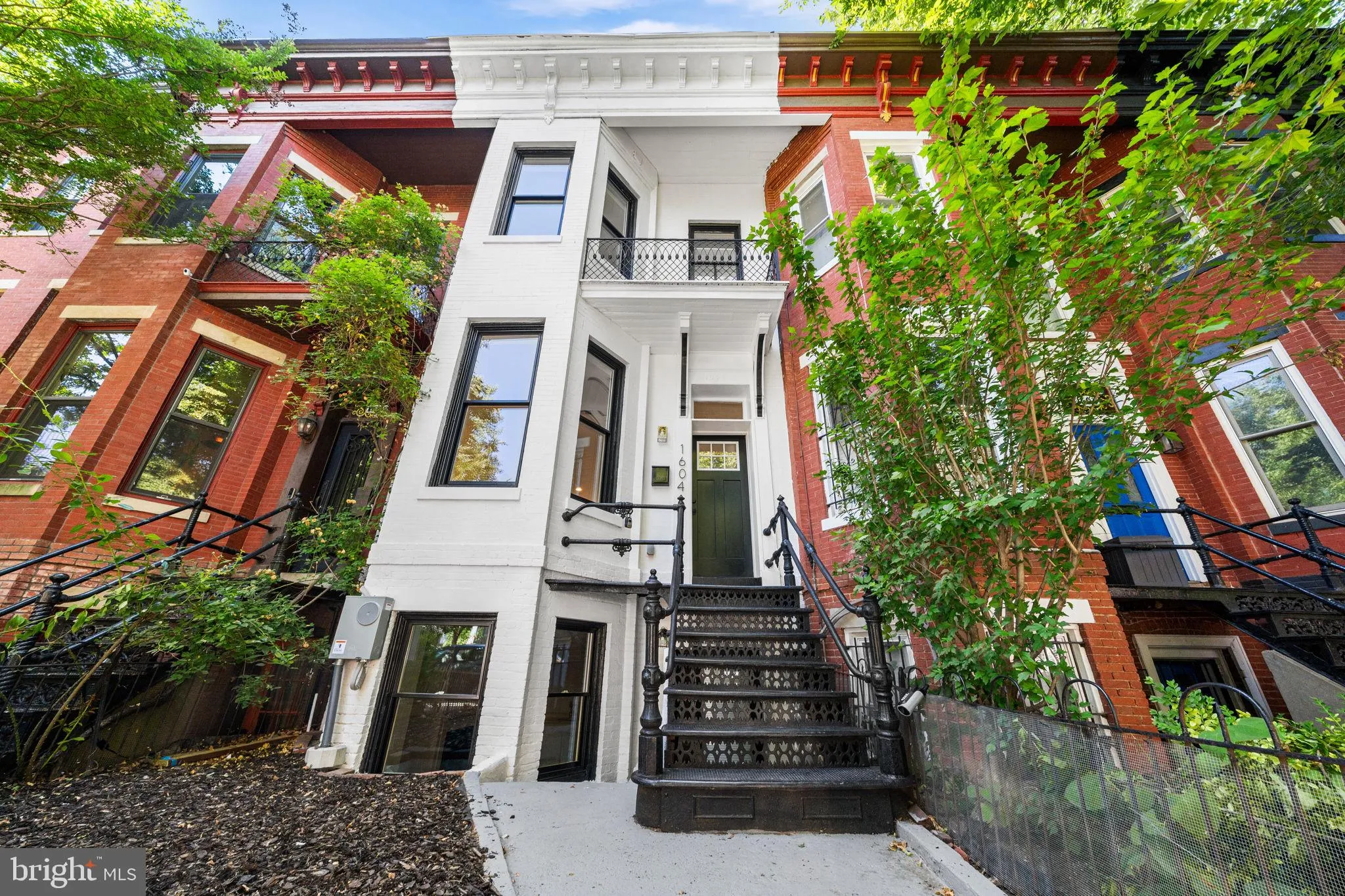 1604 8TH STREET, Washington, DC 20001