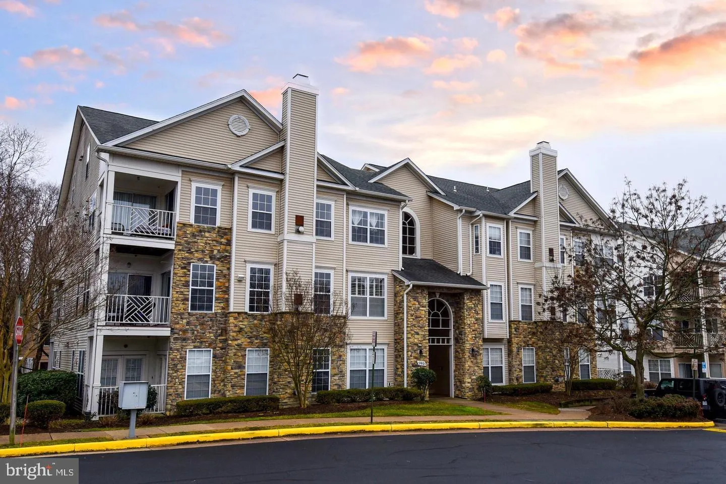 5909 FOUNDERS HILL DRIVE, Alexandria, VA 22310