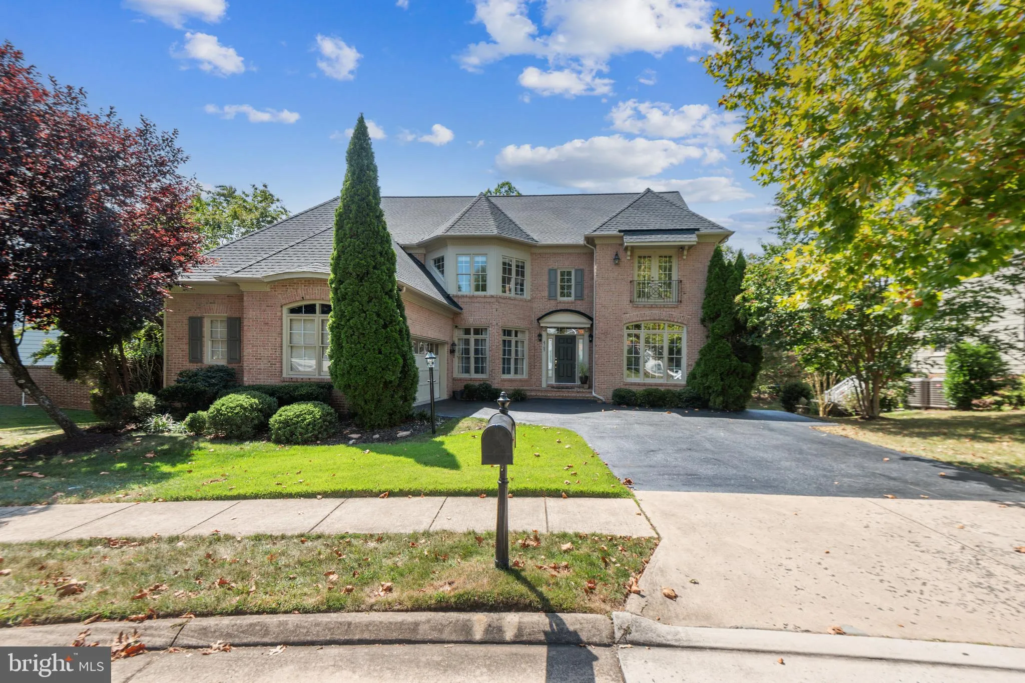 4765 CHARTER COURT, Woodbridge, VA 22192