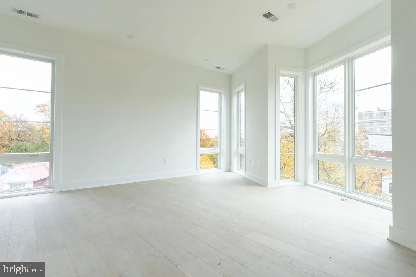 5301 CONNECTICUT AVENUE, Washington, DC 20015