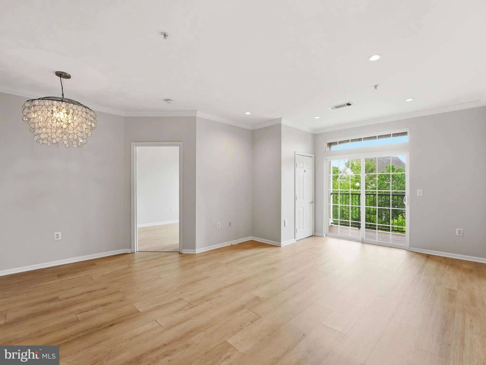 2301 25TH STREET, Arlington, VA 22206
