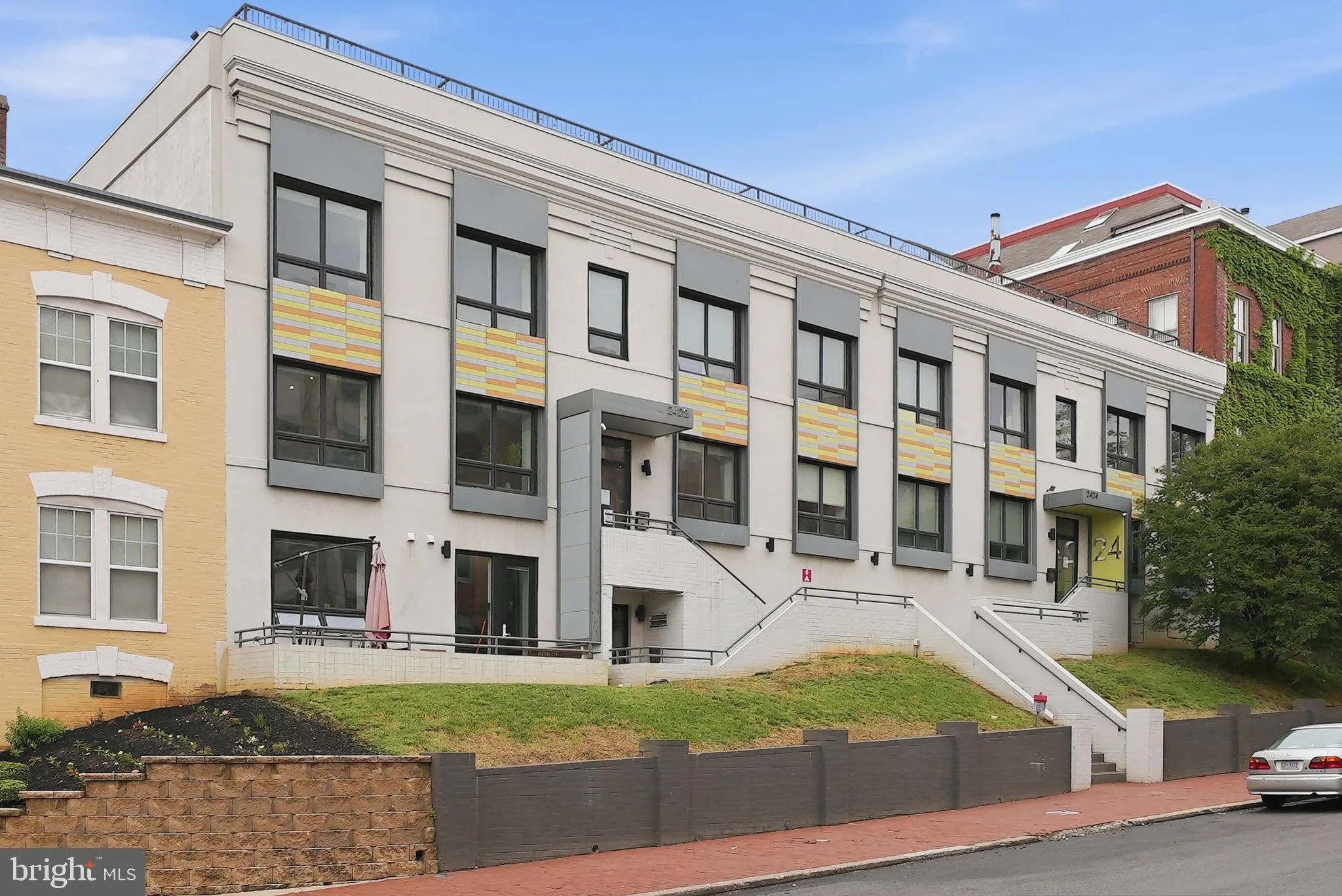 2424 17 STREET, Washington, DC 20009