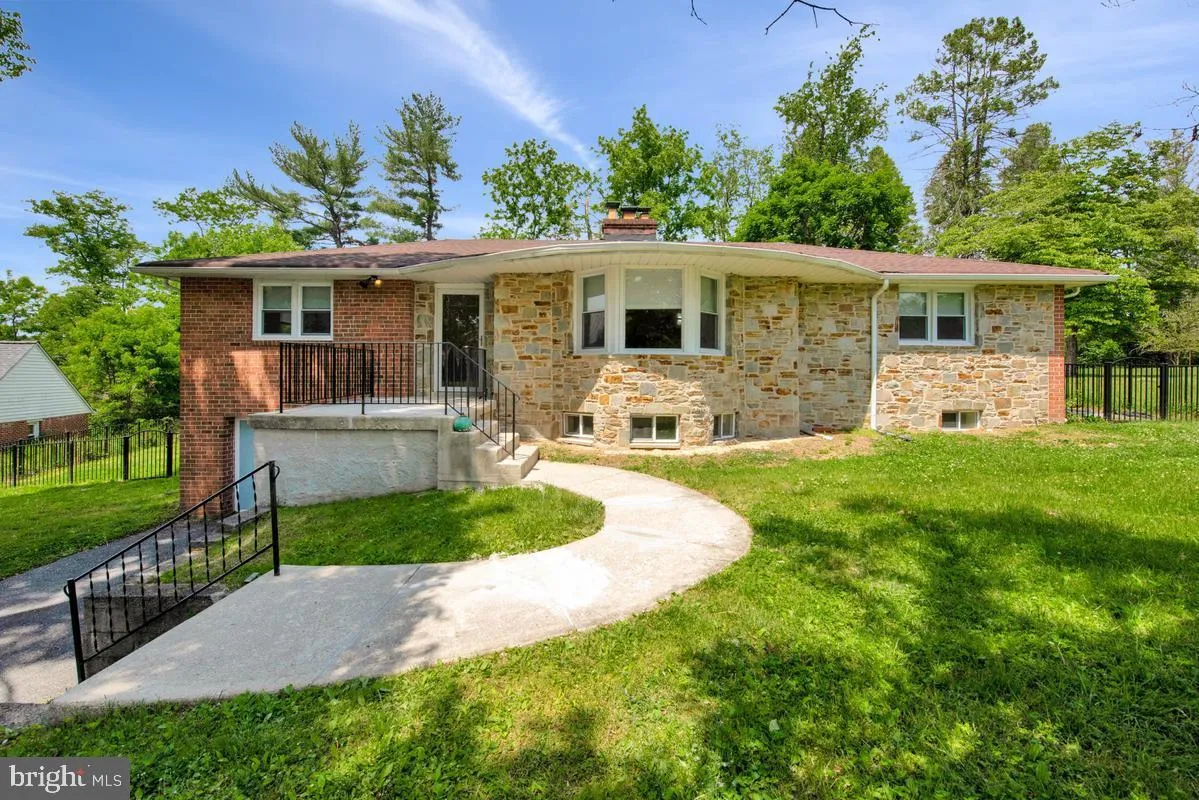 8530 LINWOOD DRIVE, Ellicott City, MD 21043