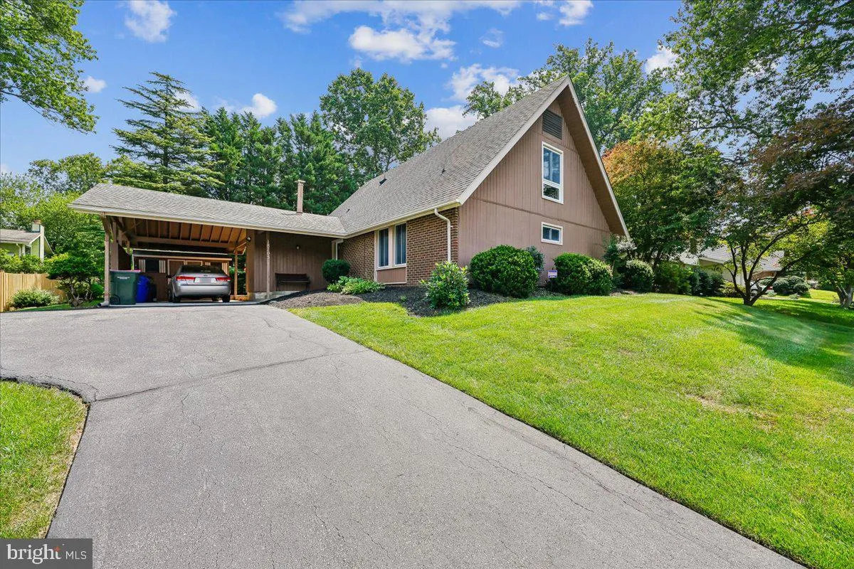 18705 HERITAGE HILLS DRIVE, Brookeville, MD 20833