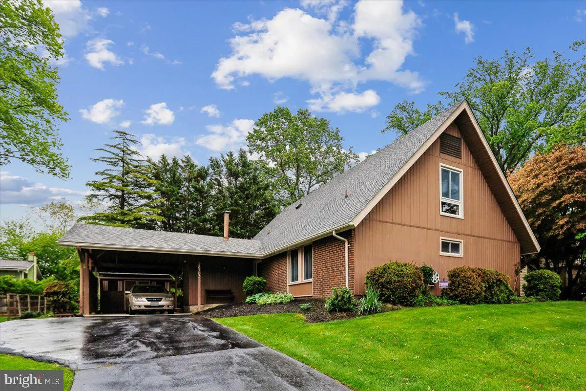 18705 HERITAGE HILLS DRIVE, Brookeville, MD 20833