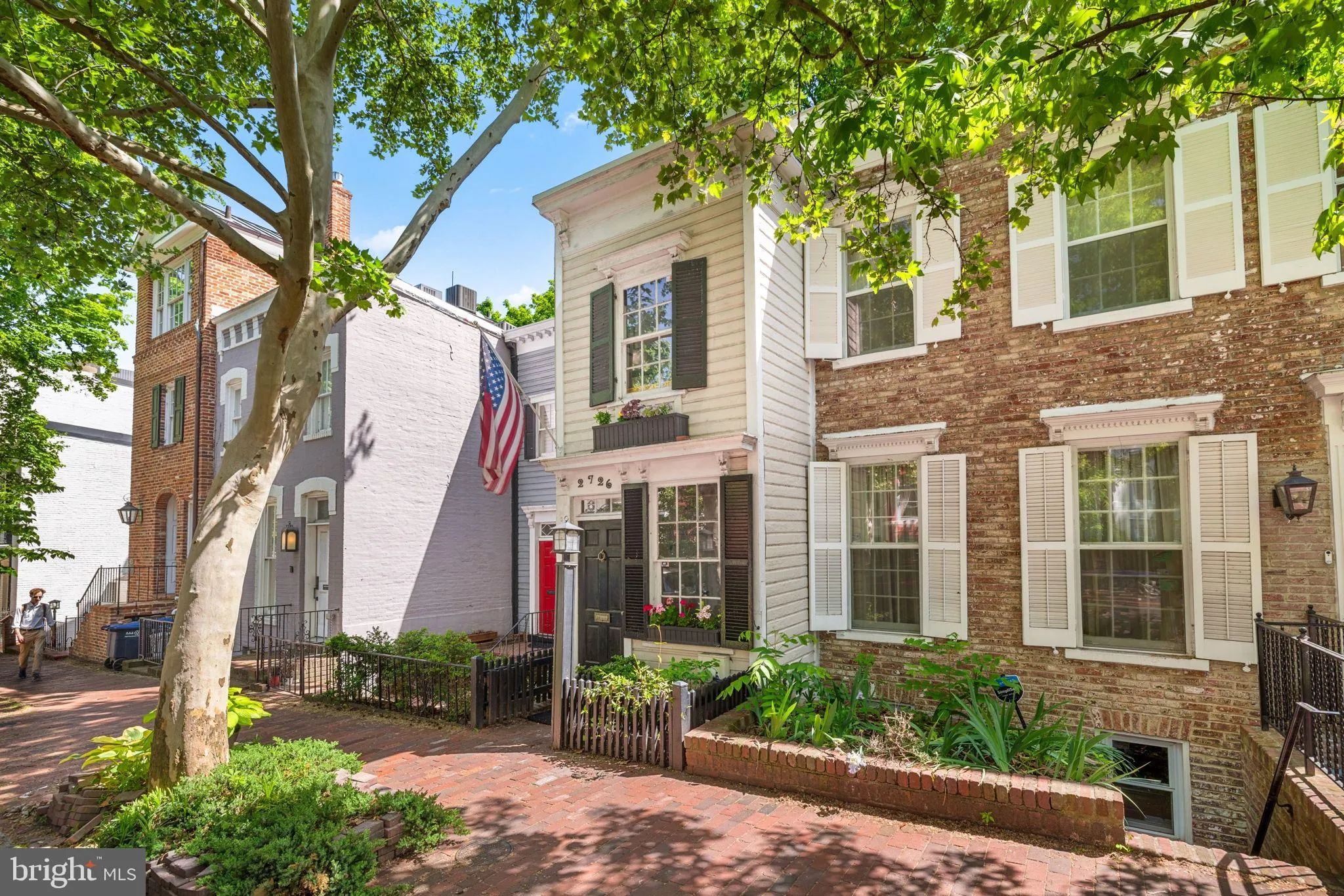 2726 P STREET, Washington, DC 20007