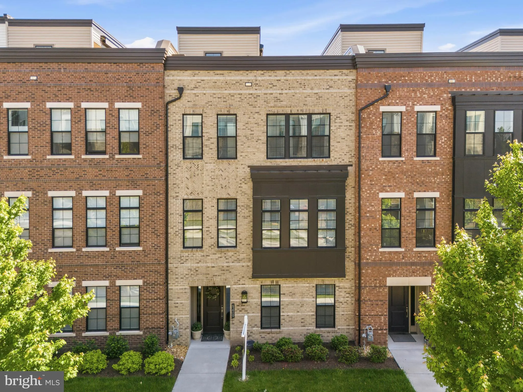 43909 EVELYN PATH TERRACE, Ashburn, VA 20147
