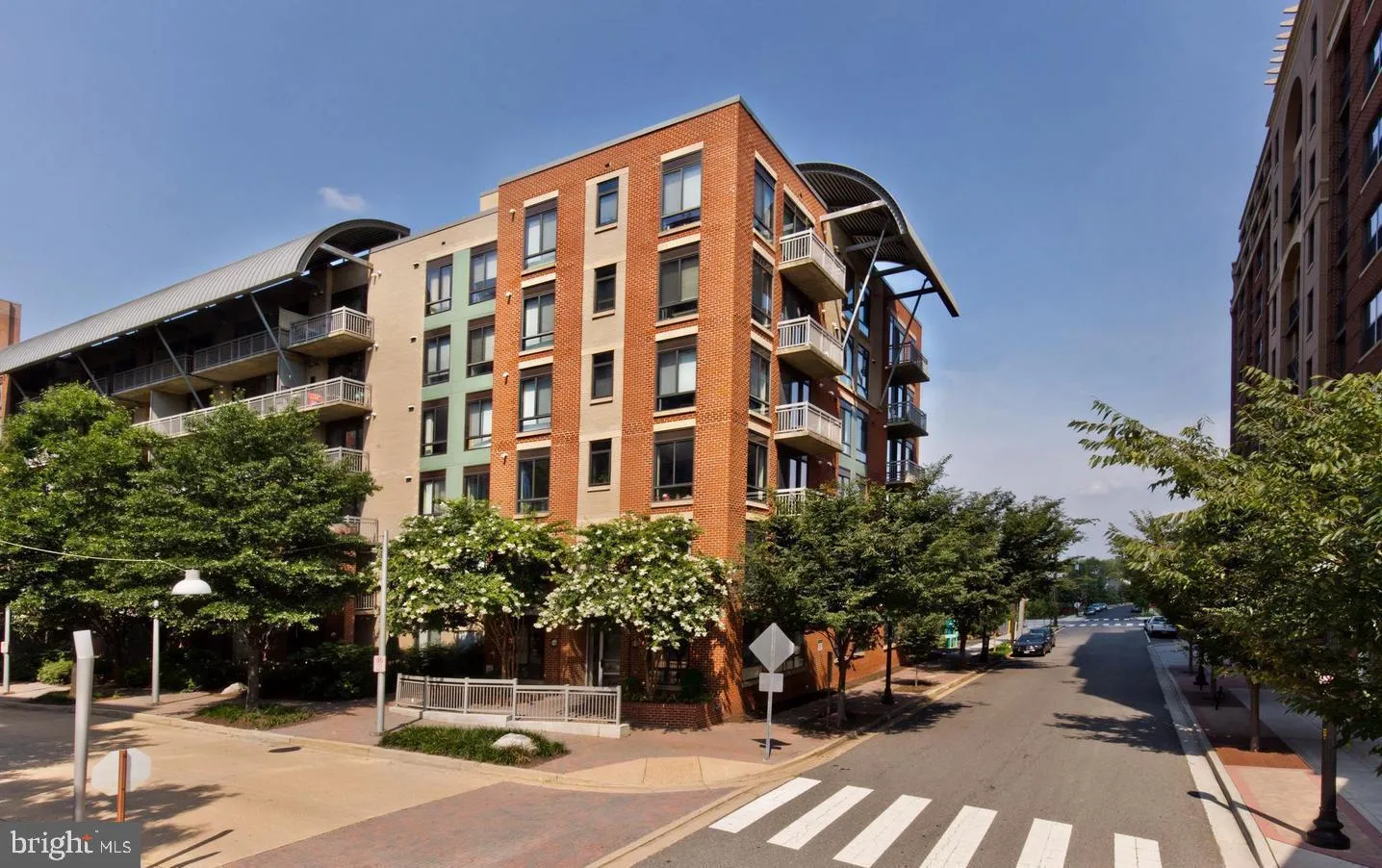 1200 HARTFORD STREET, Arlington, VA 22201