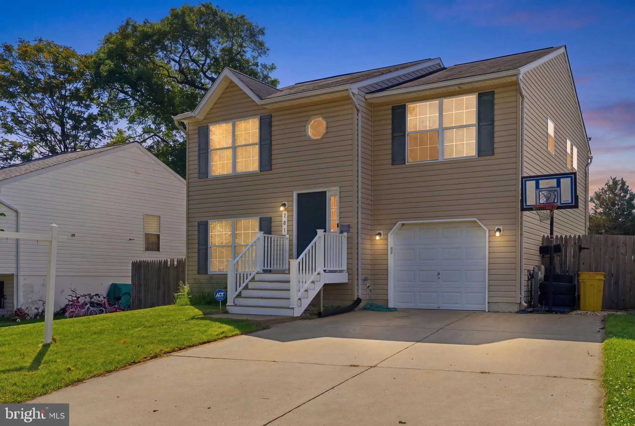 761 207TH STREET, Pasadena, MD 21122