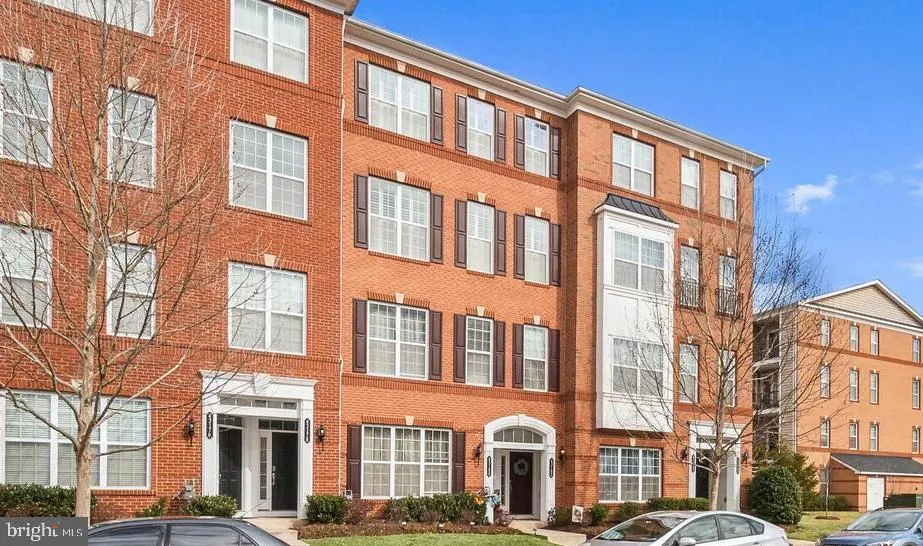 43182 WEALDSTONE TERRACE, Ashburn, VA 20148