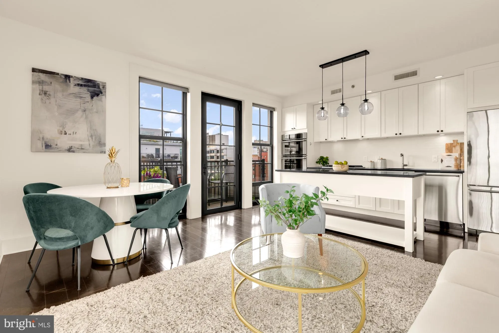 1011 M STREET, Washington, DC 20001