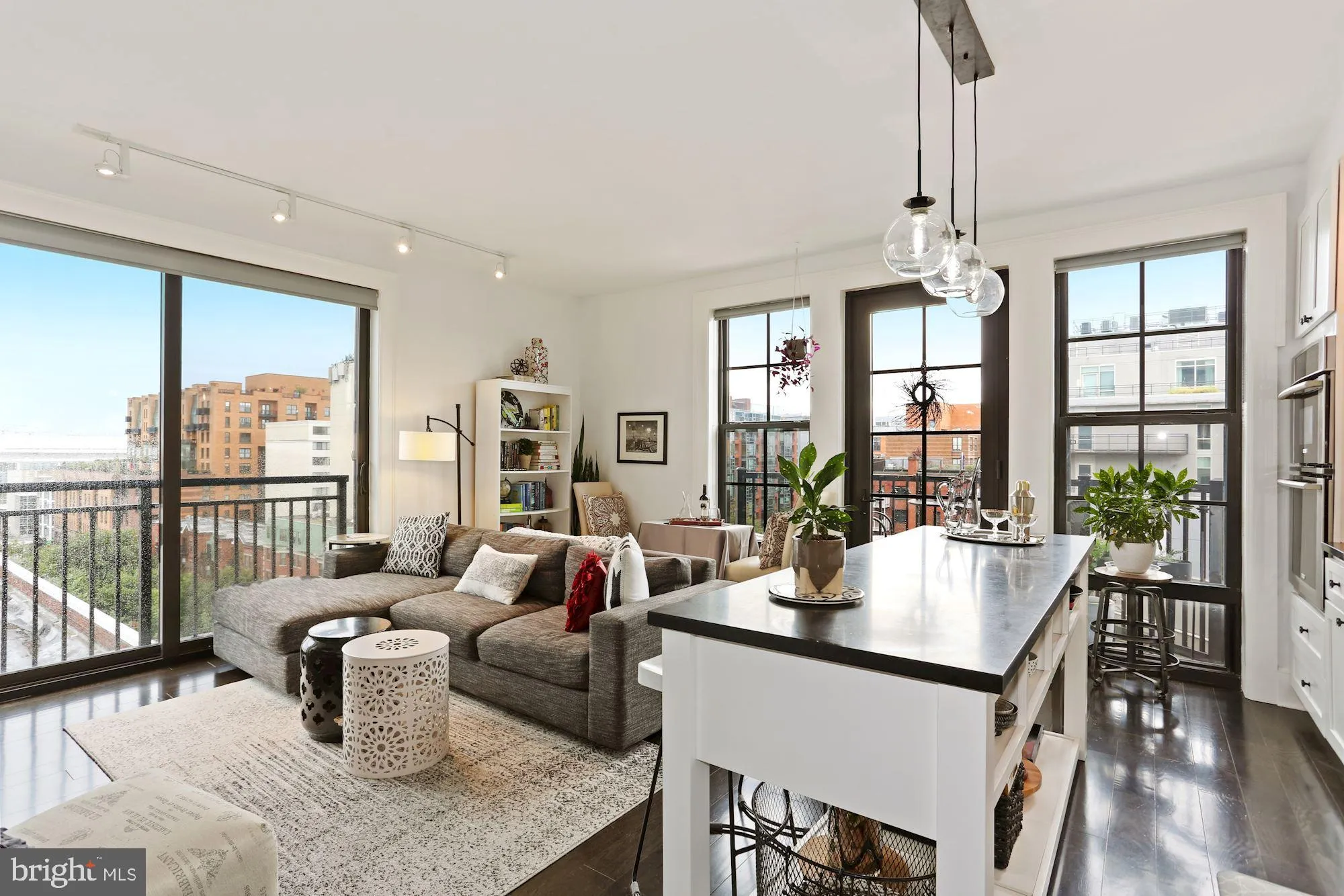 1011 M STREET, Washington, DC 20001
