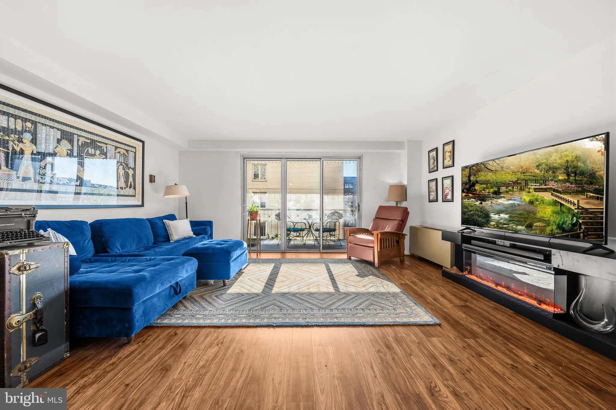 730 24TH STREET, Washington, DC 20037