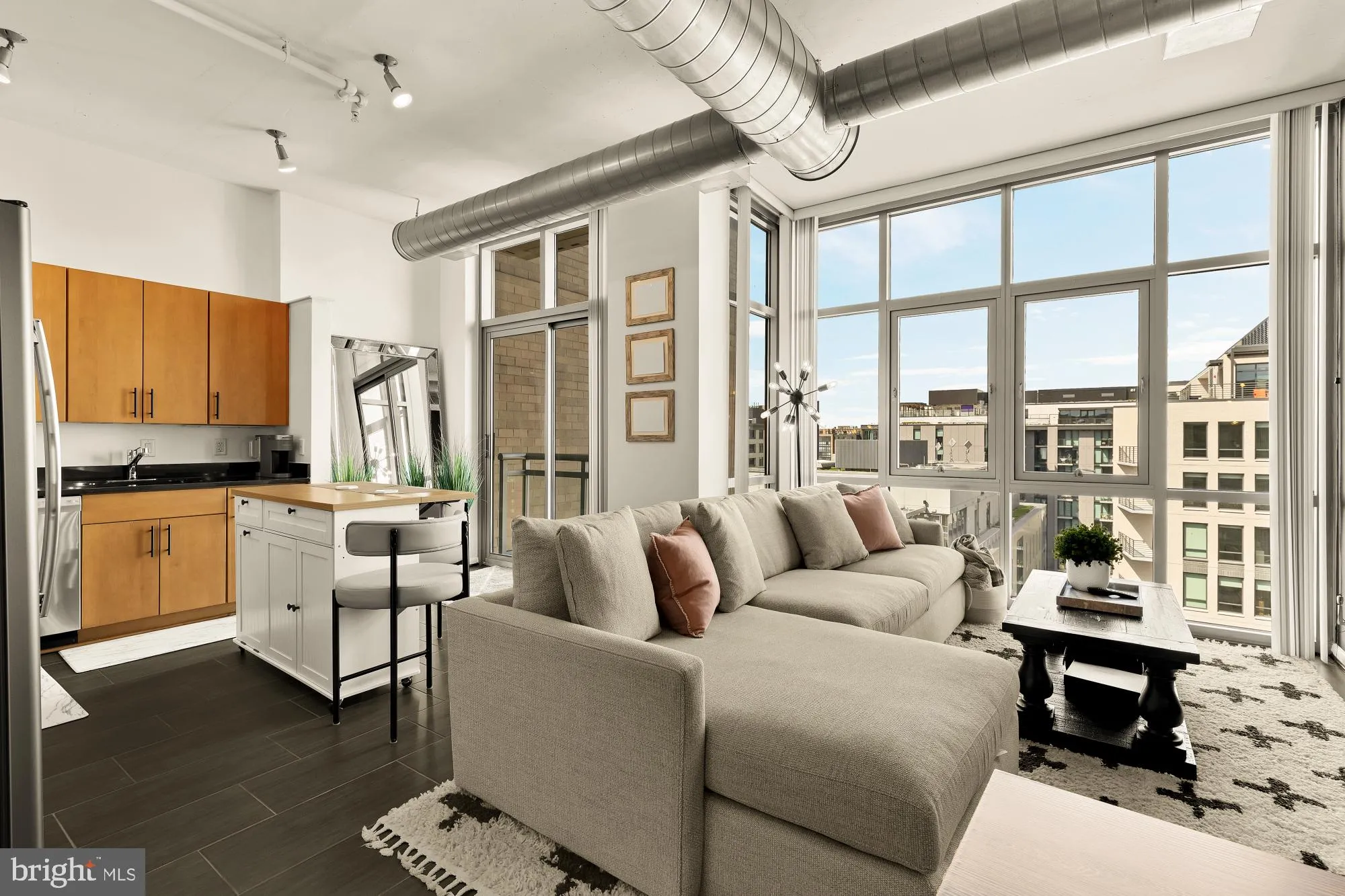 811 4TH STREET, Washington, DC 20001