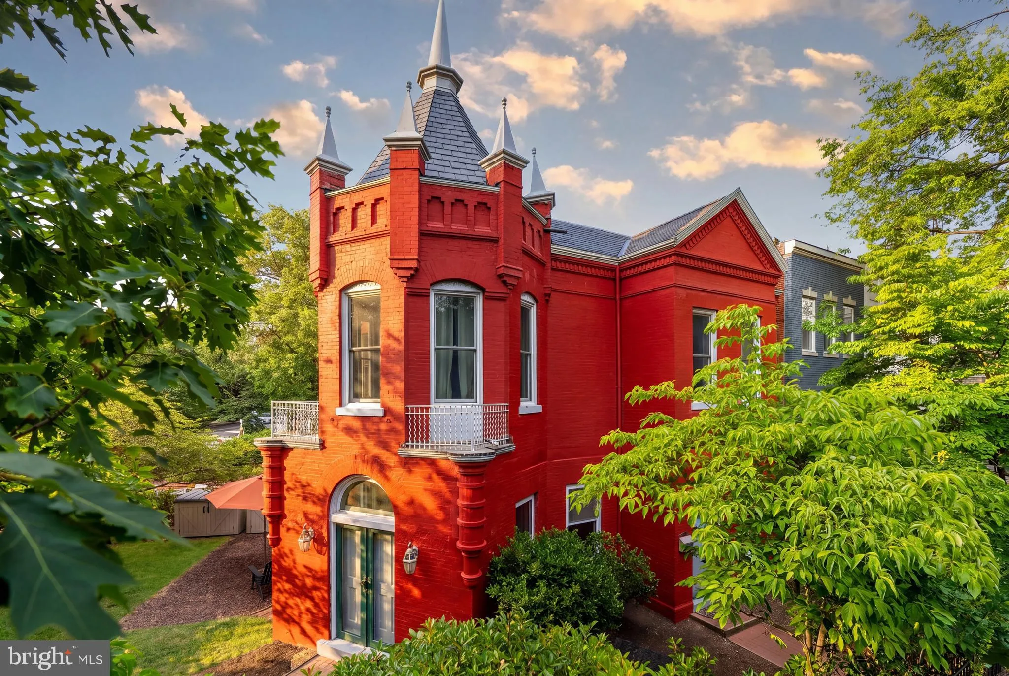 801 MASSACHUSETTS AVENUE, Washington, DC 20002