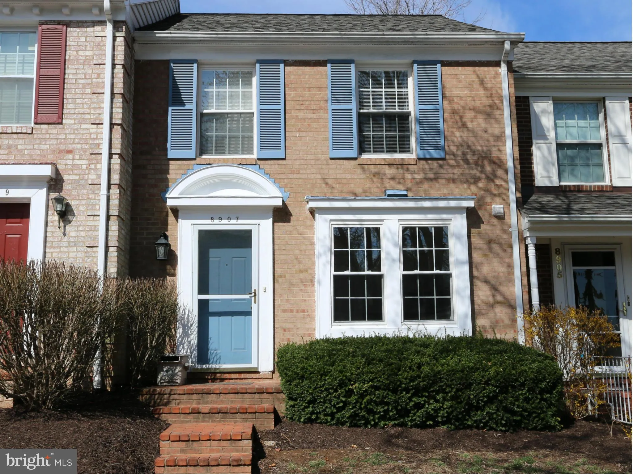 8907 BARROWGATE COURT, Potomac, MD 20854