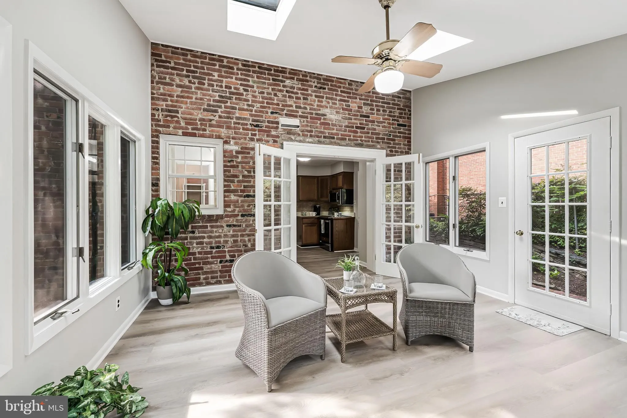 4701 9TH STREET, Arlington, VA 22204