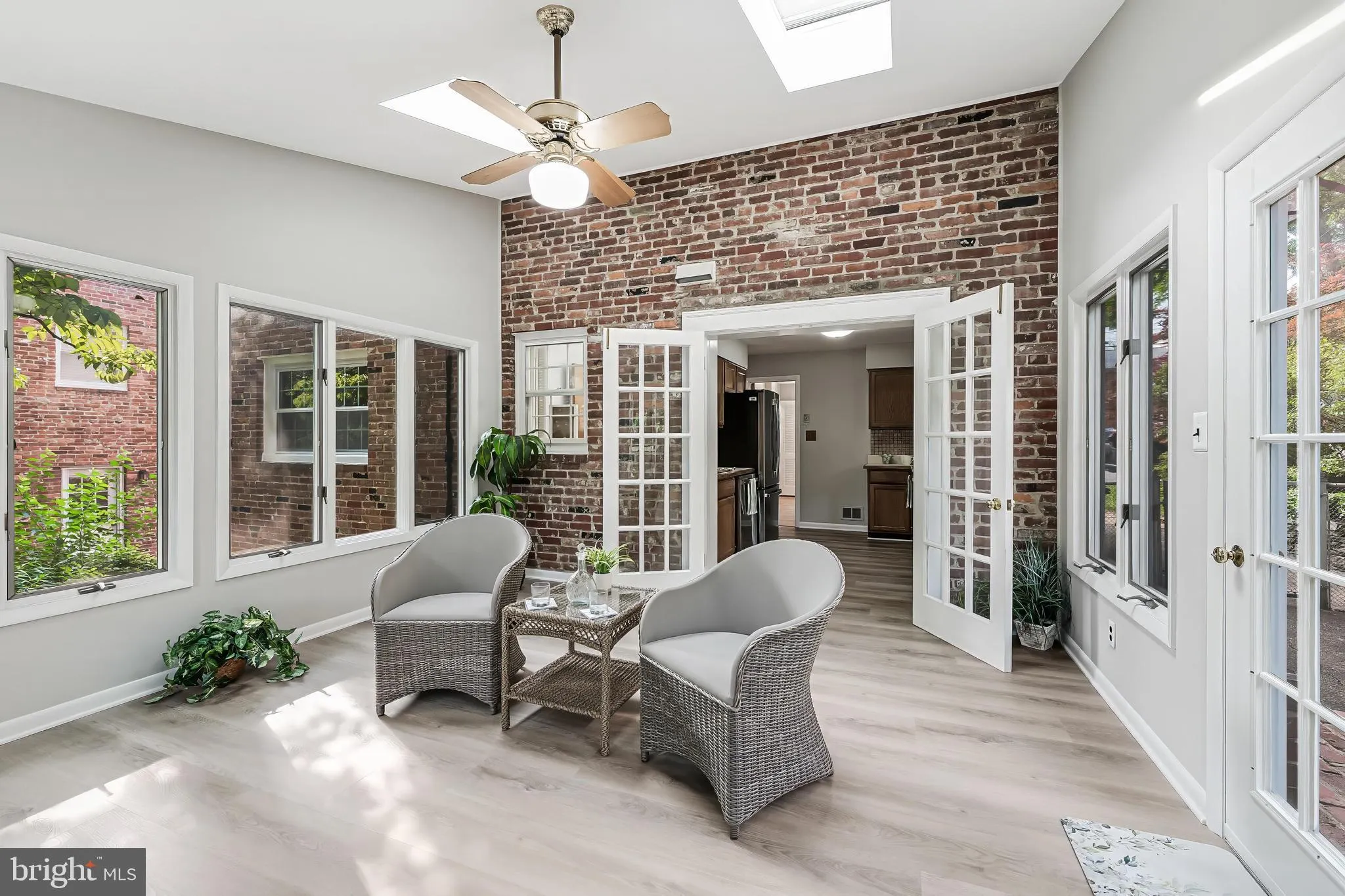 4701 9TH STREET, Arlington, VA 22204