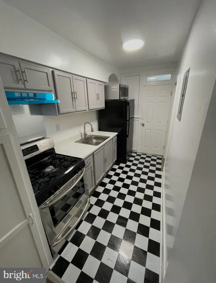 1311 FORT STEVENS DRIVE, Washington, DC 20011