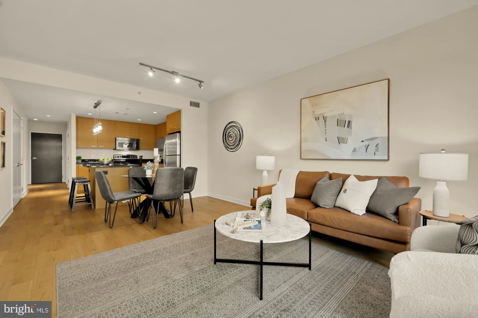 1010 MASSACHUSETTS AVENUE, Washington, DC 20001