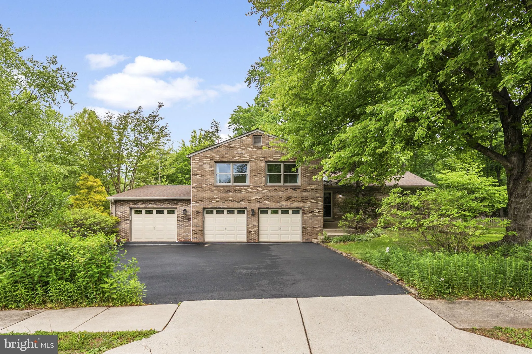 12484 WENDELL HOLMES ROAD, Herndon, VA 20171