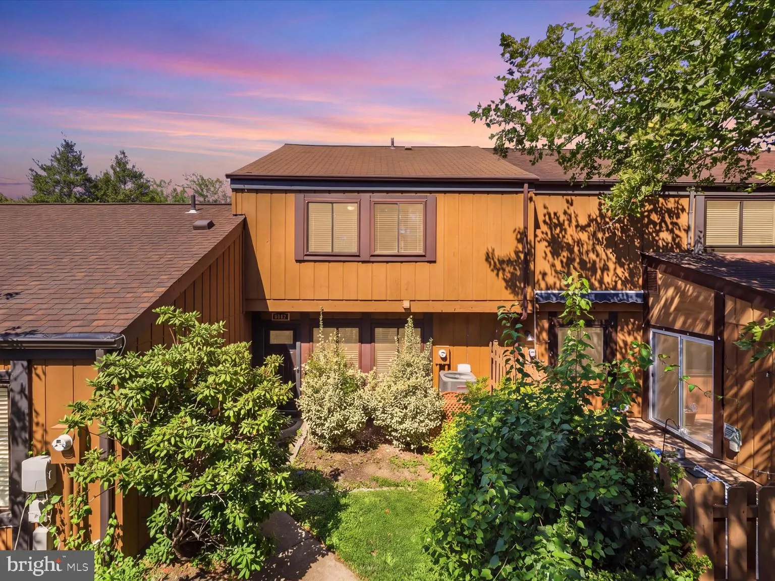 9082 ARLINGTON BOULEVARD, Fairfax, VA 22031