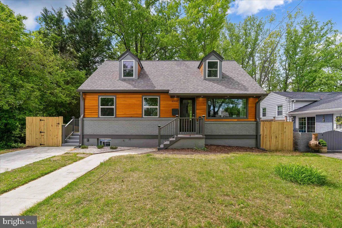 4000 ADAMS DRIVE, Silver Spring, MD 20902