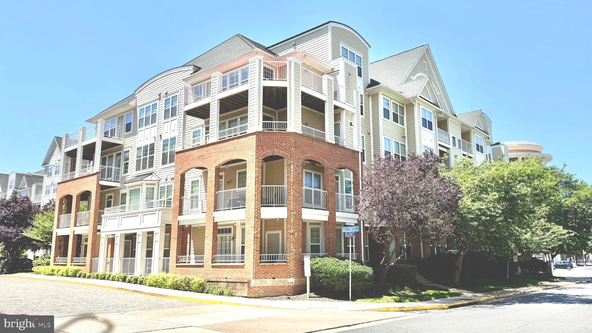 2700 BELLFOREST COURT, Vienna, VA 22180
