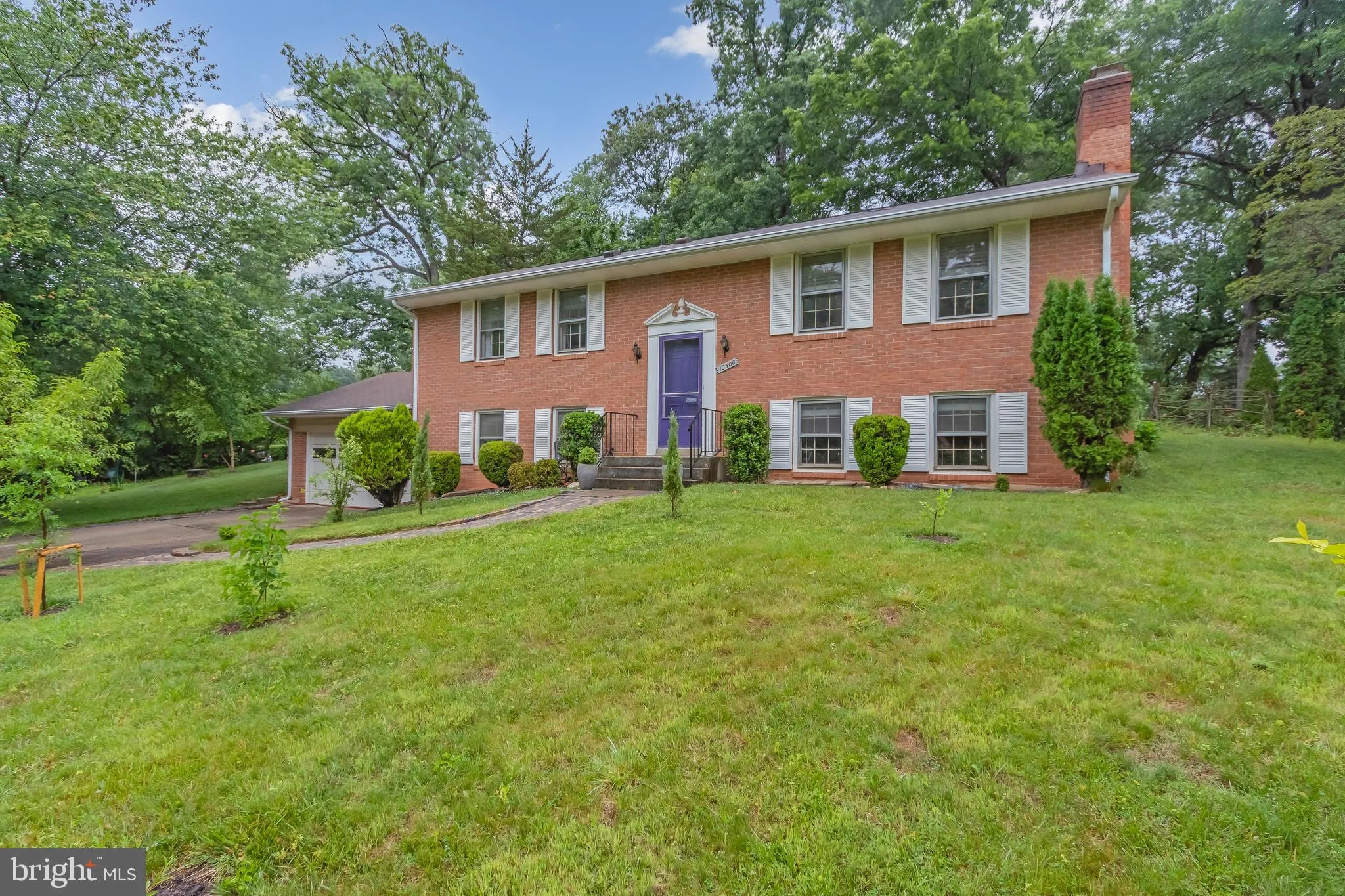 10500 LINFIELD STREET, Fairfax, VA 22032