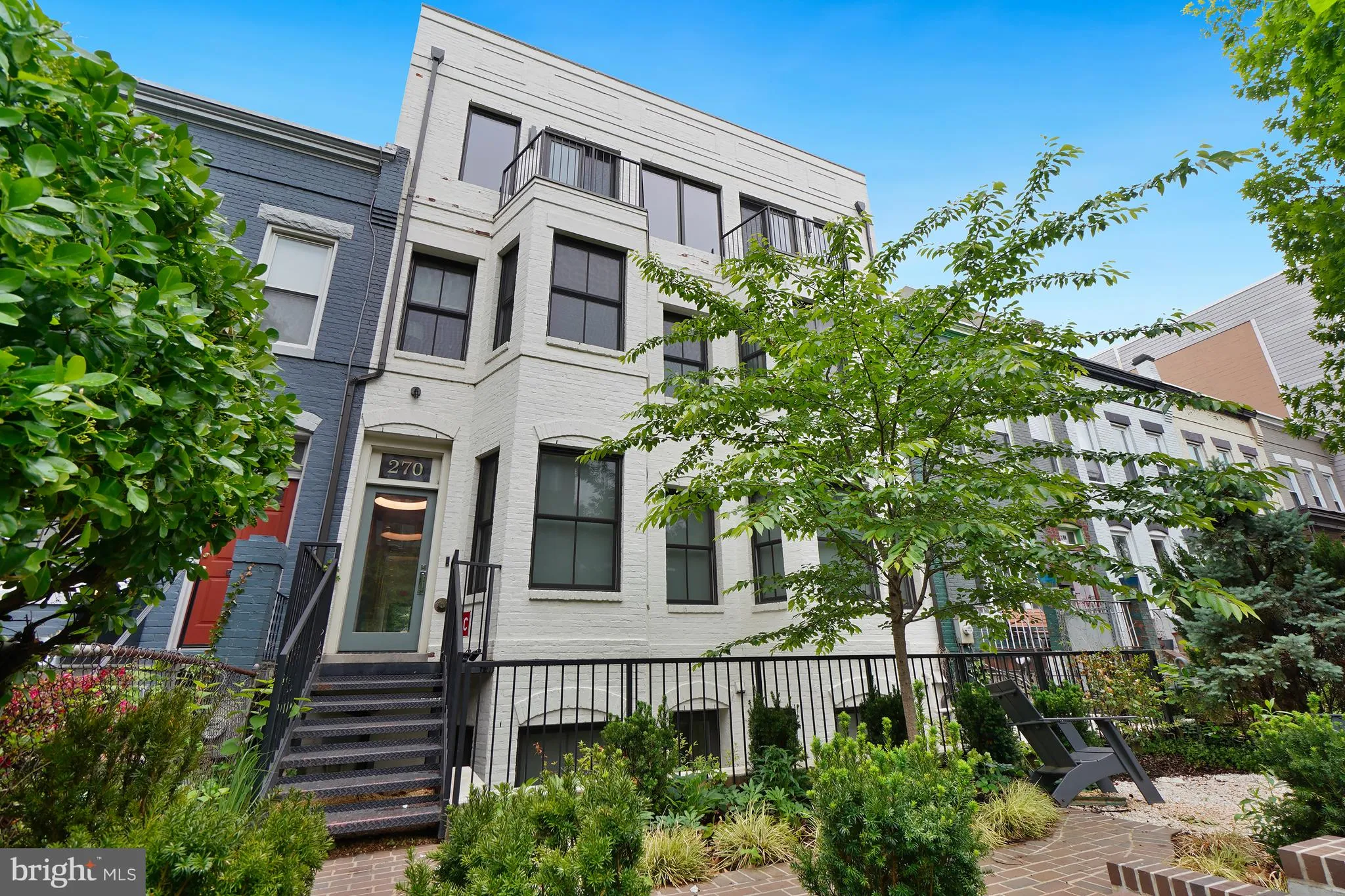 270 15TH STREET, Washington, DC 20003