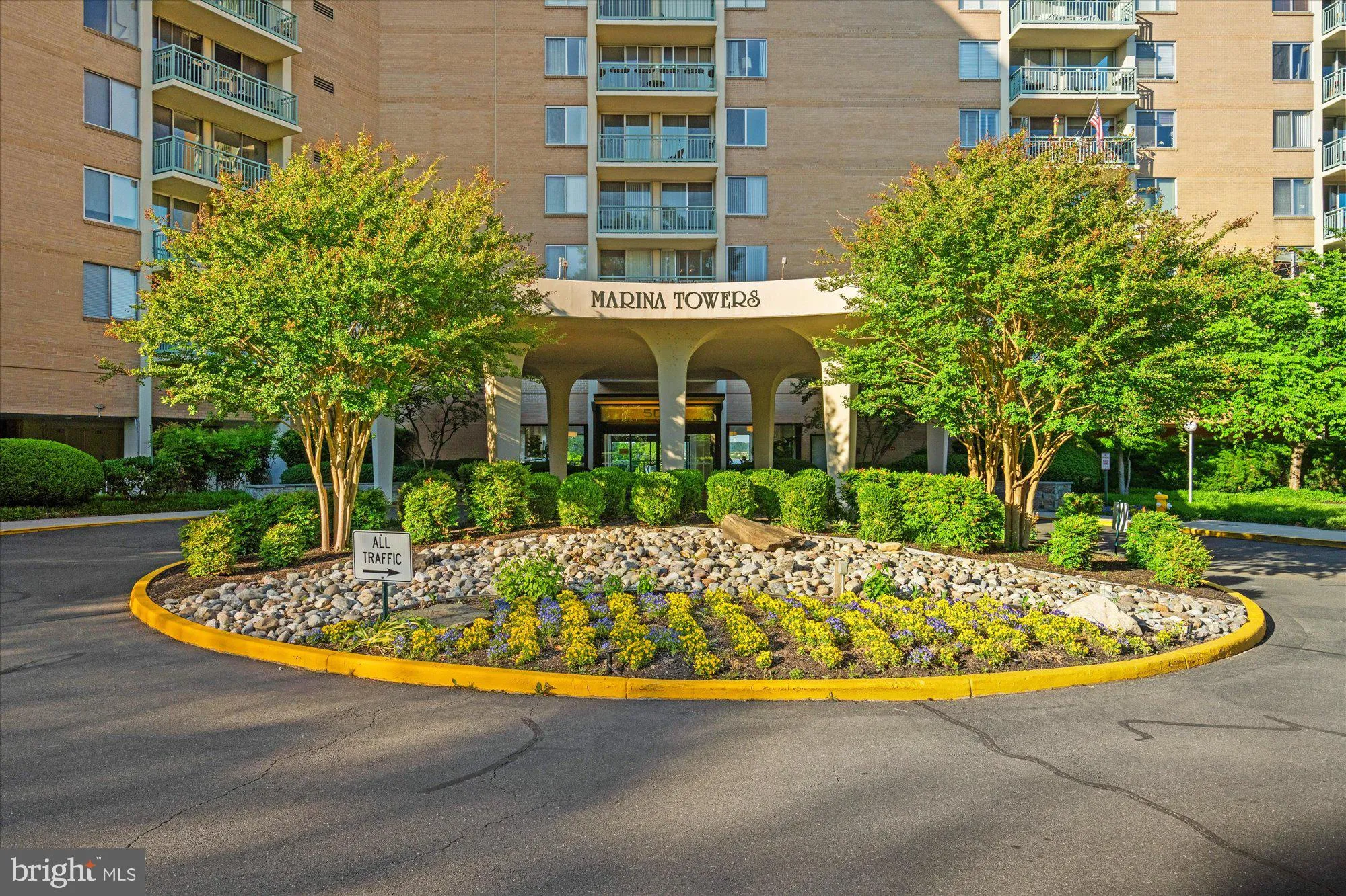 501 SLATERS LANE, Alexandria, VA 22314