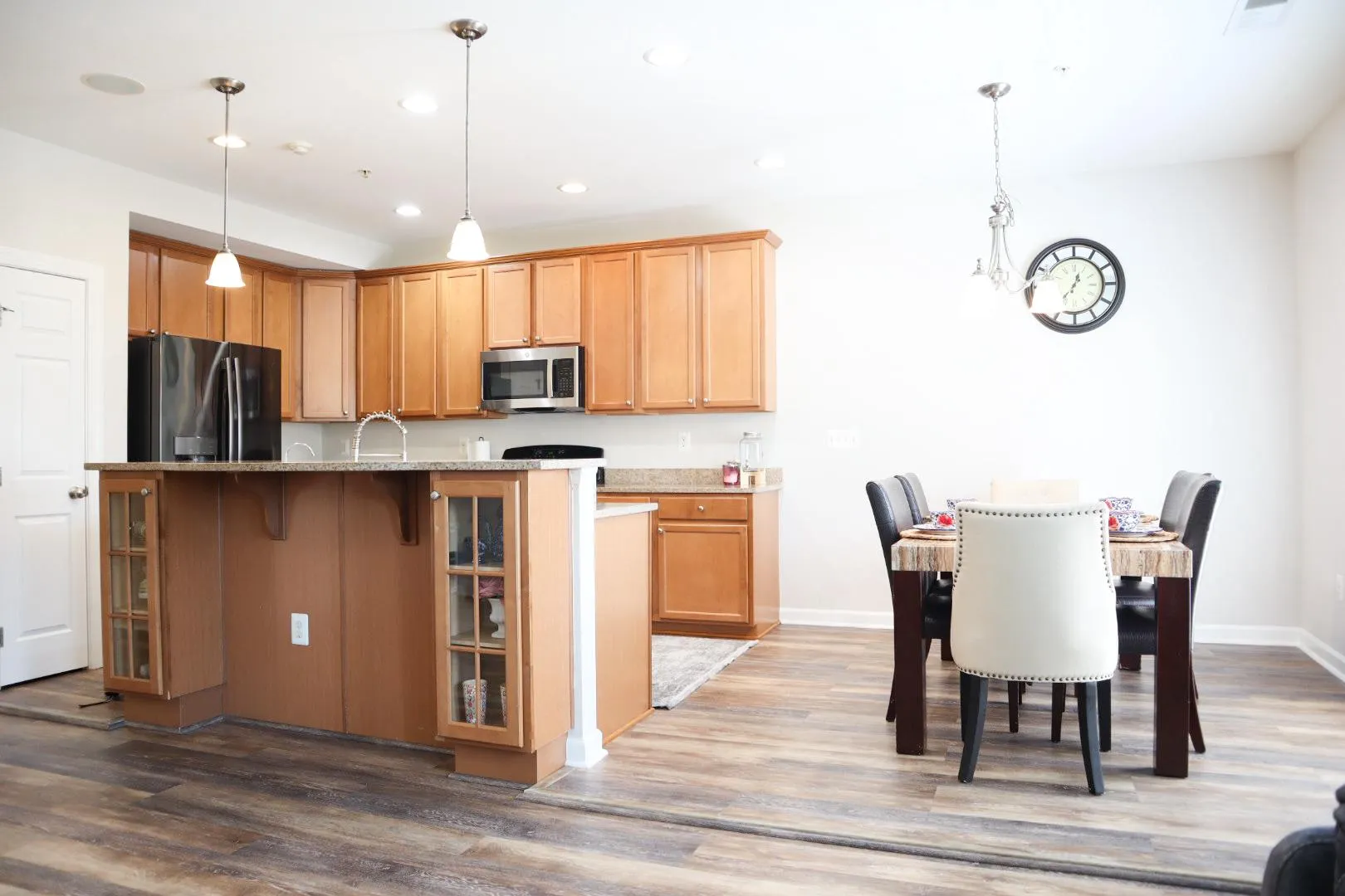 207 COMMUNITY CENTER AVENUE, Gaithersburg, MD 20878