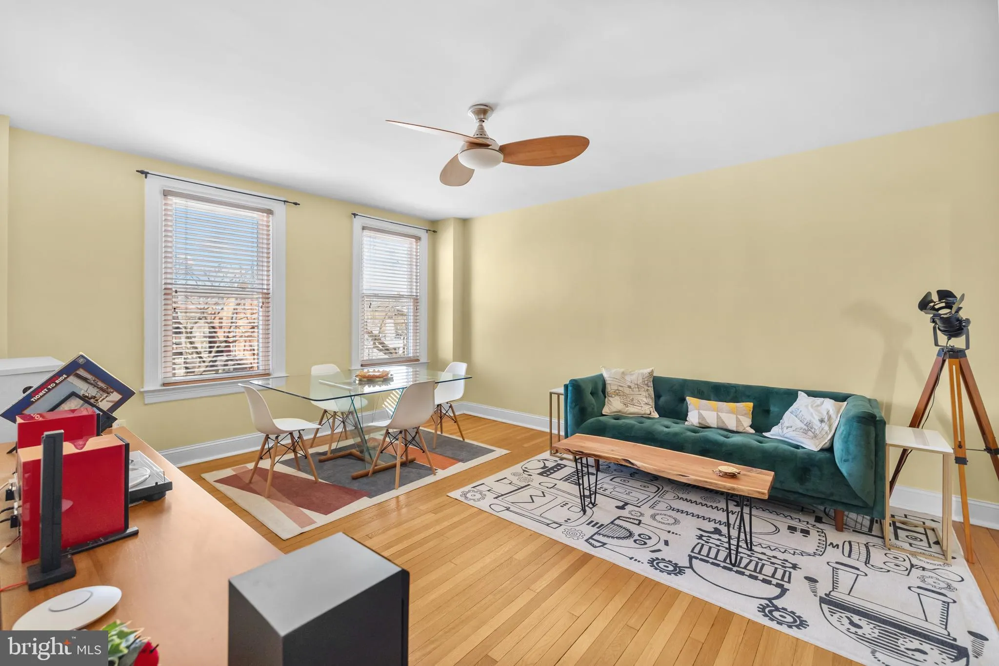 1915 16TH STREET, Washington, DC 20009