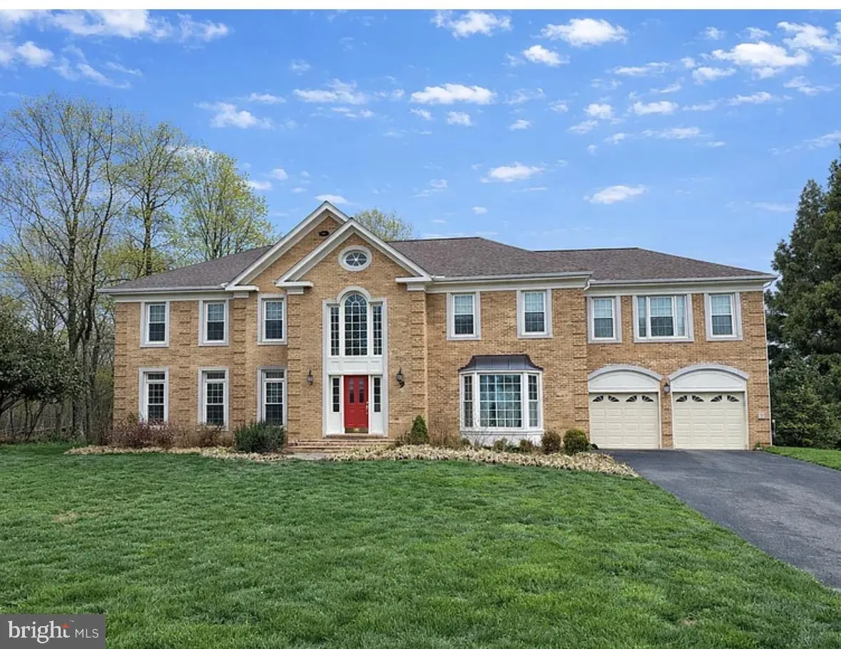9114 OAK CHASE COURT, Fairfax Station, VA 22039