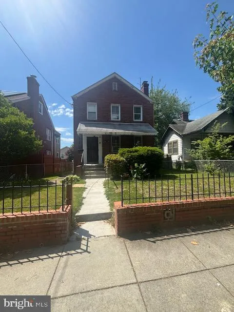 26 MILMARSON PLACE, Washington, DC 20011