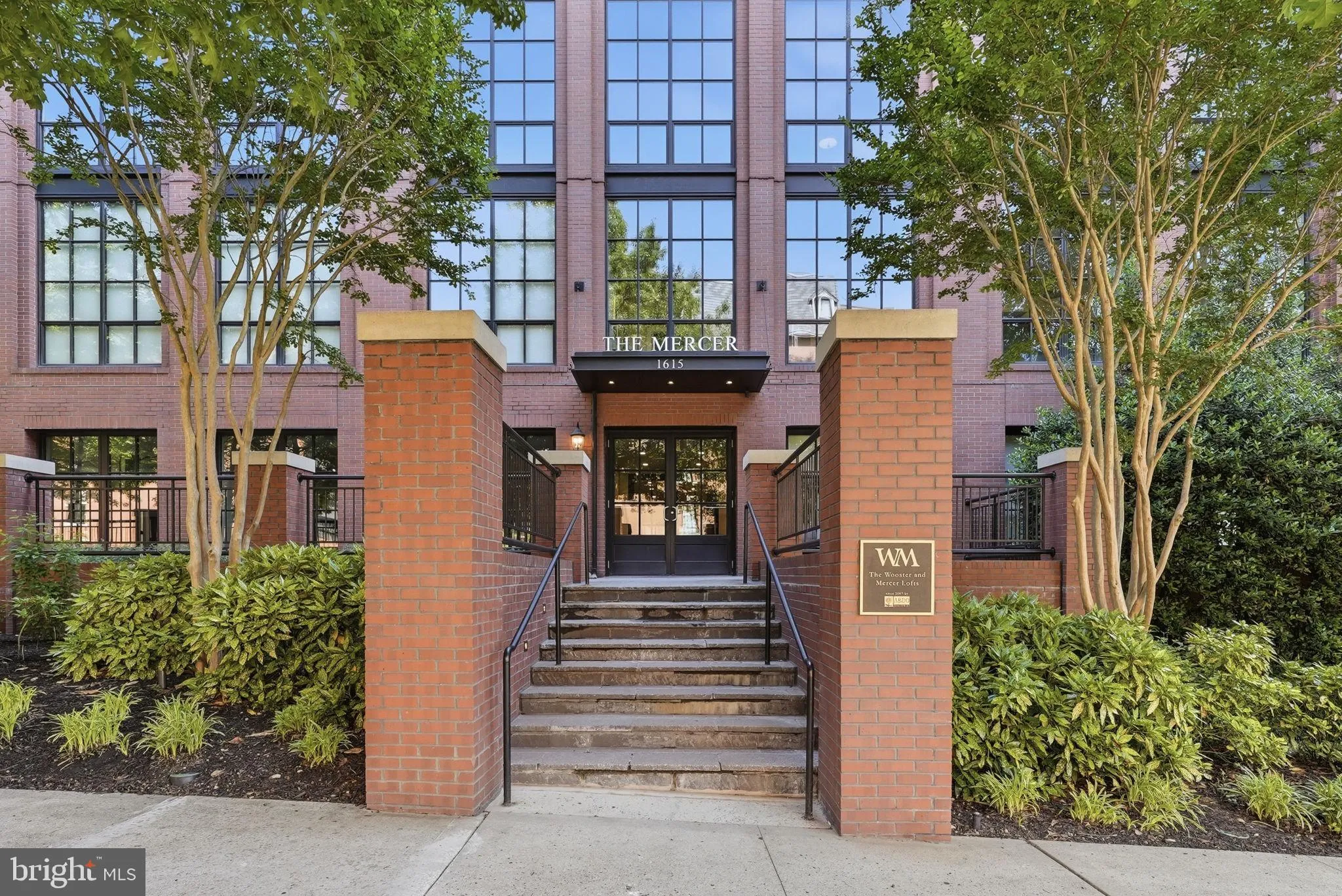 1615 QUEEN STREET, Arlington, VA 22209