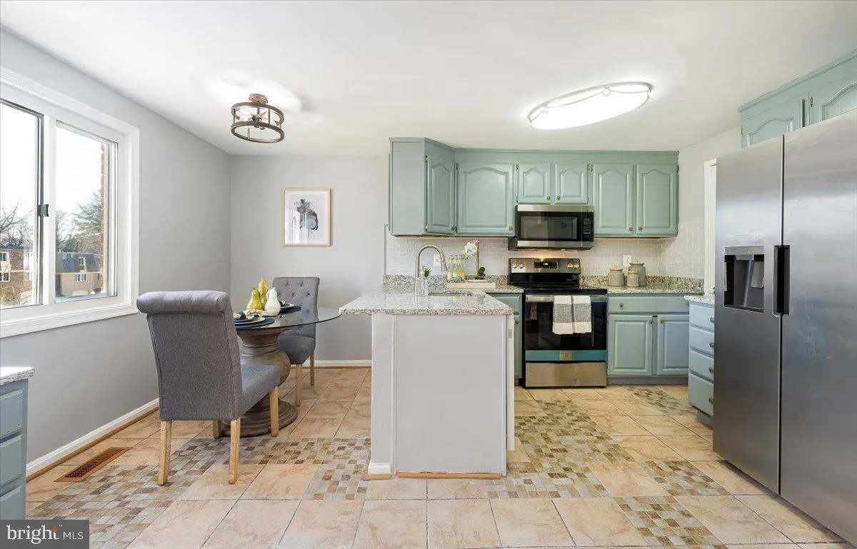 19052 CAPEHART DRIVE, Montgomery Village, MD 20886